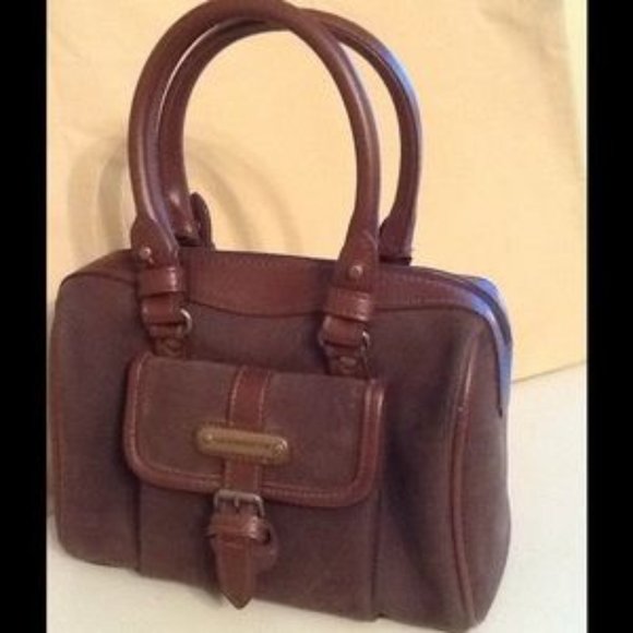 Liz Claiborne Handbags - Liz Claiborne Brown Handbag